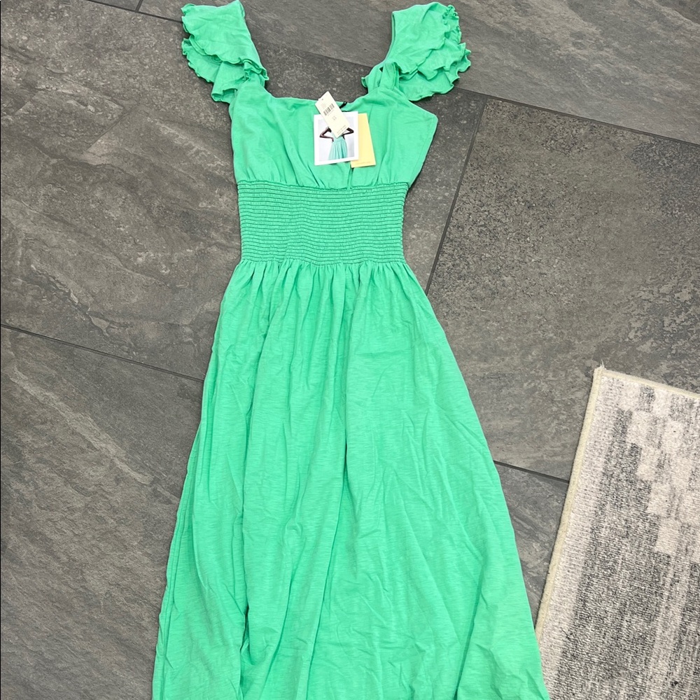 Green Ruffle Sleeve Maxi Dress